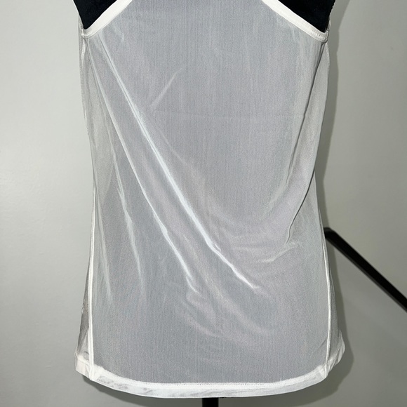Lululemon White Sunshine Salutation Tank Top - Picture 13 of 13